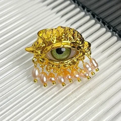 Винтажное кольцо с глазом дьявола