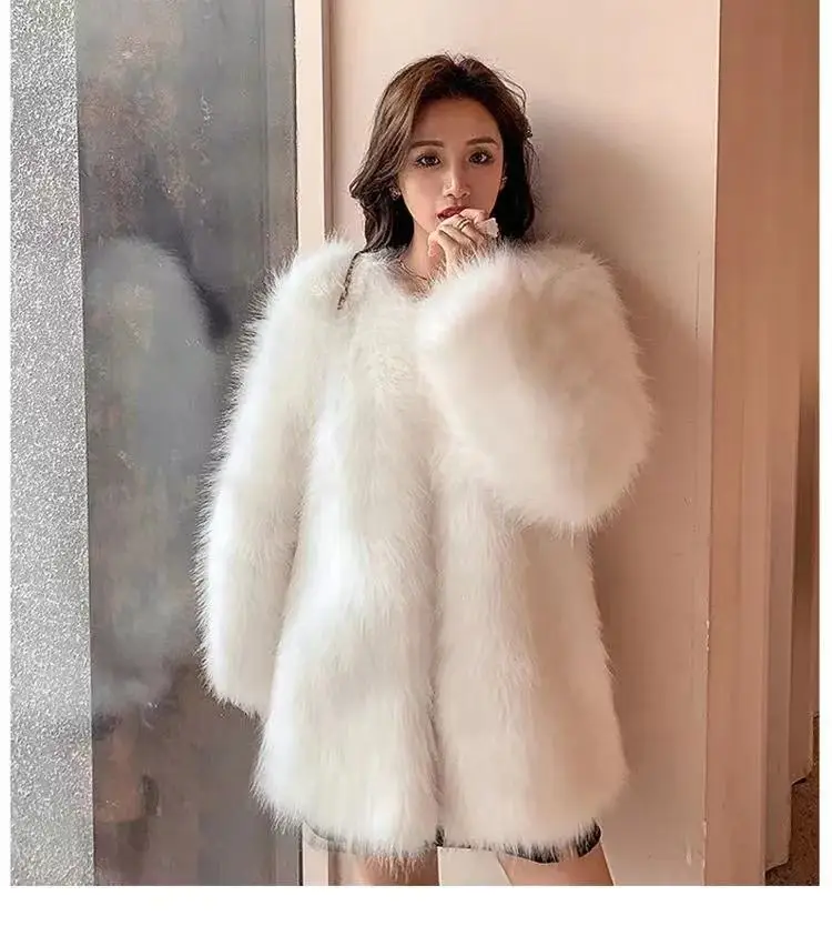 2022 Winter Women's High Quality New Artificial Fox Coat Luxury Fur Coat Loose Coat Thick Warm  Women's h Coat