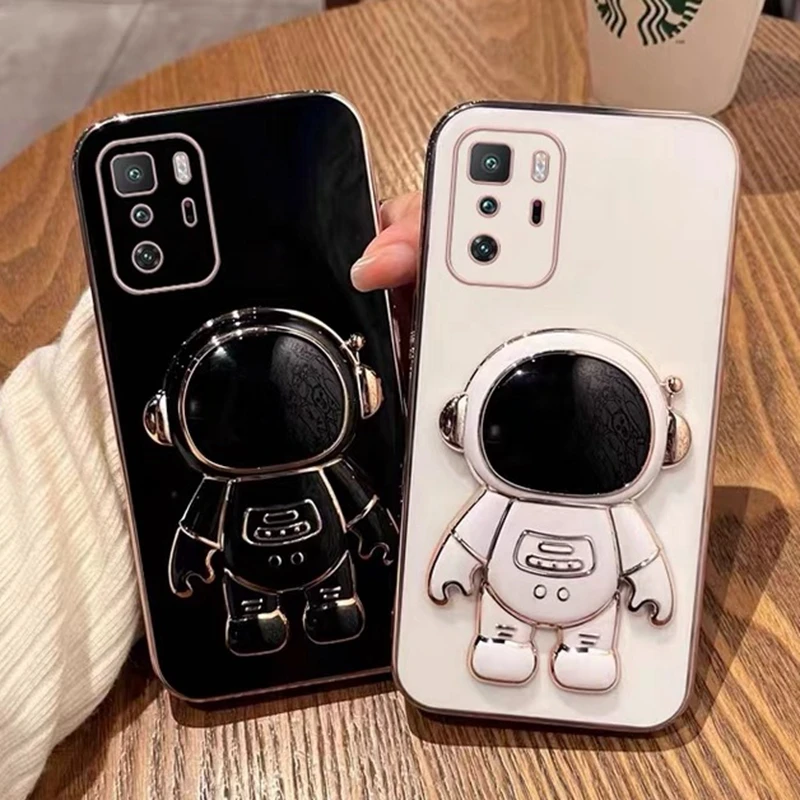 

Cartoon Astronaut Holder Plating Case for Xiaomi Mi 12 11T 11 Pro 10S Ultra Redmi Note 10 9 7 9A POCO F3 X3 M3 Pro Bracket Cover