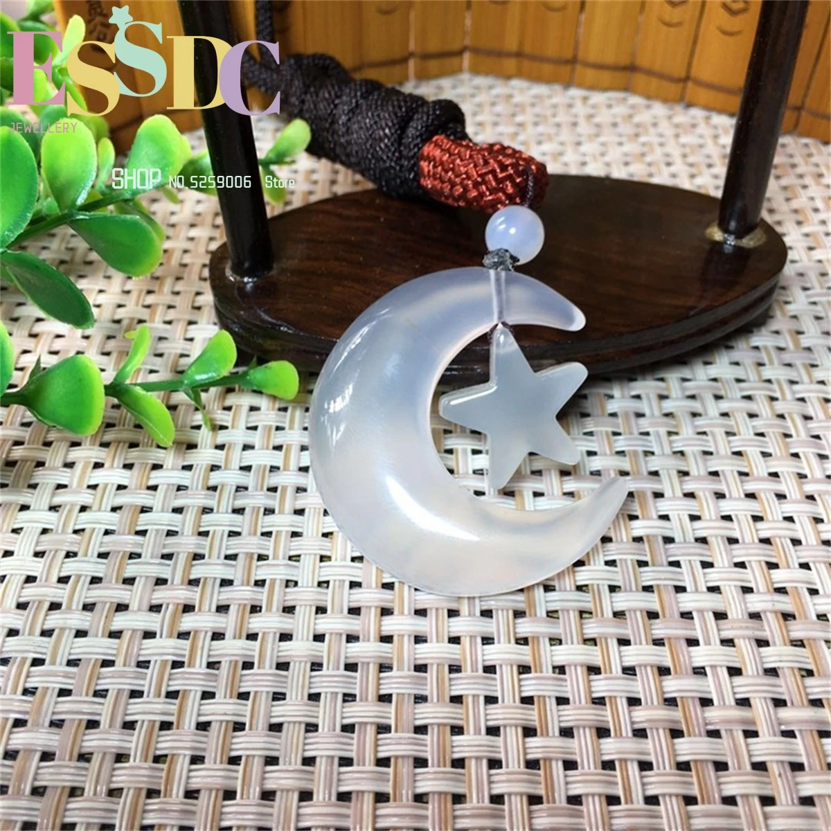 

Wholesale Ice Natural White Jade Pulp Agate Star Moon Pendant Women's Necklace Sweater Chain Send Lanyard Fashion Charm Gift