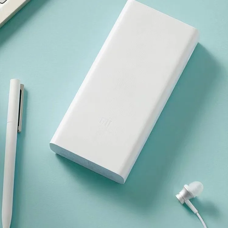 Портативный внешний аккумулятор Xiaomi PLM18ZM 20000 мАч |