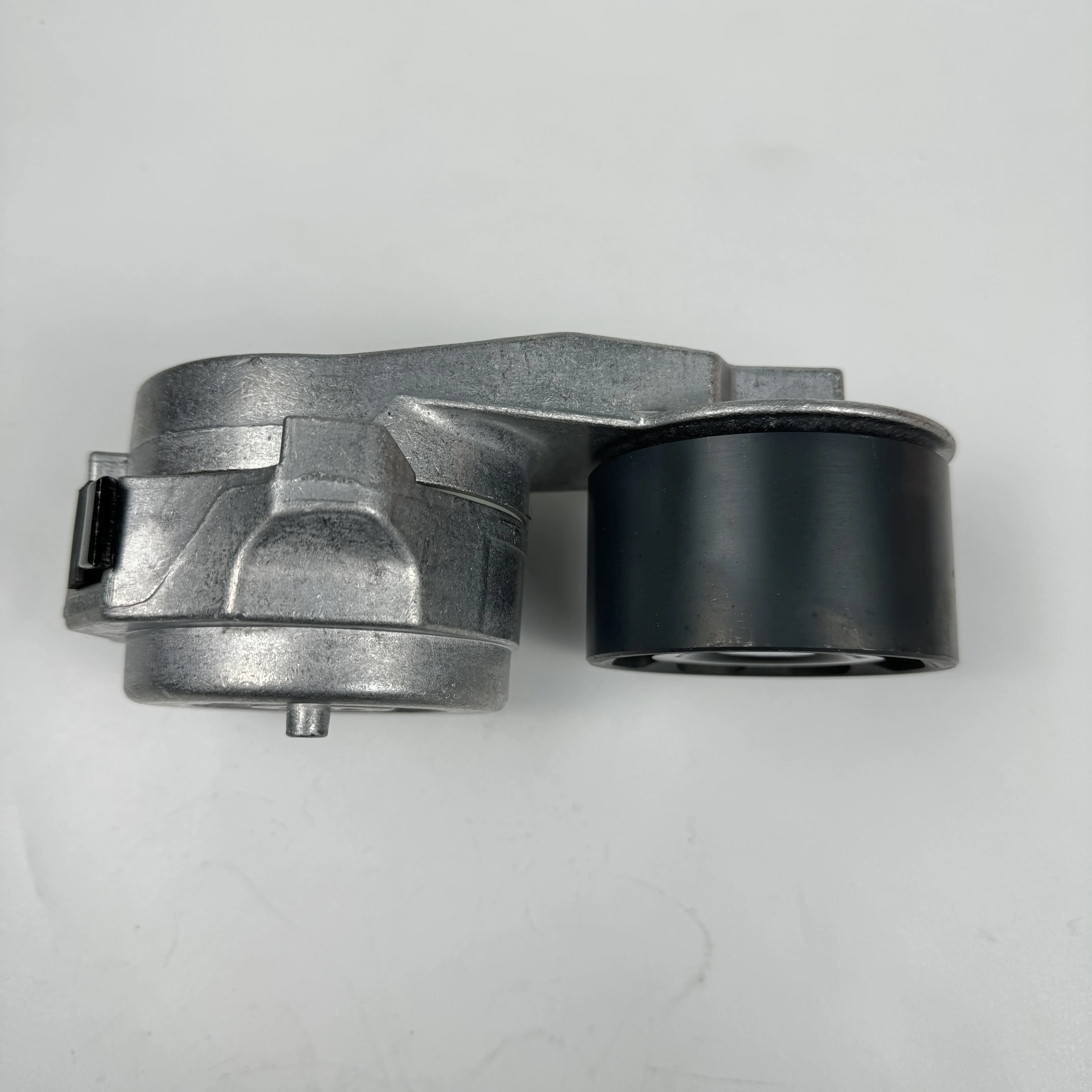 Натяжитель ремня 1830033C2 для международного двигателя 5500i 5600i 8500