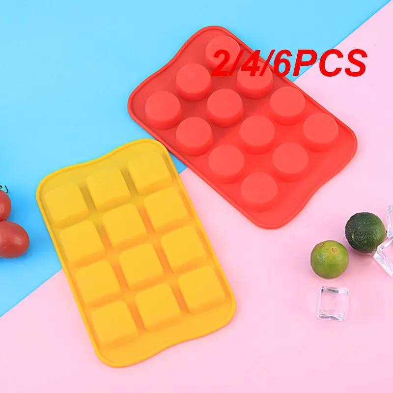 

2/4/6PCS Grid Silicone Chocolate Mold Creative Star/Heart/Round/Square Shaped Tray Fondant Cake Decoration Mold