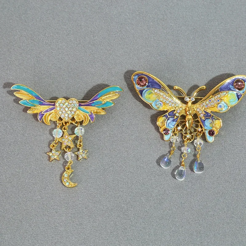 

Новая Европейская и американская мода позолоченная Глянцевая трехмерная брошь в виде крыльев Ангела и бабочки женское ювелирное изделие