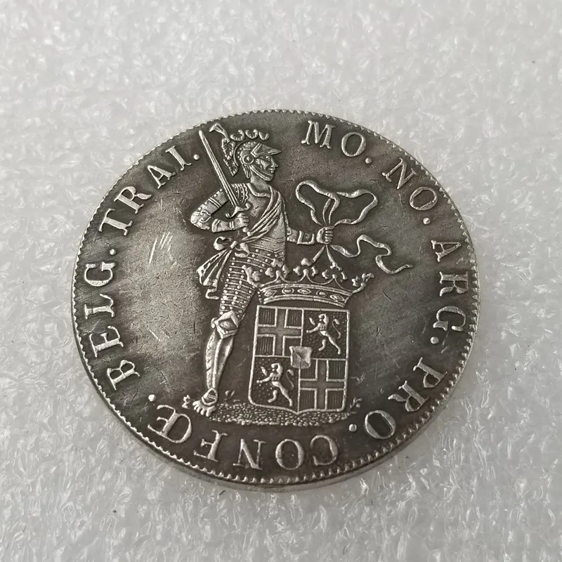 

Коллекционная монета из латуни 1840 года