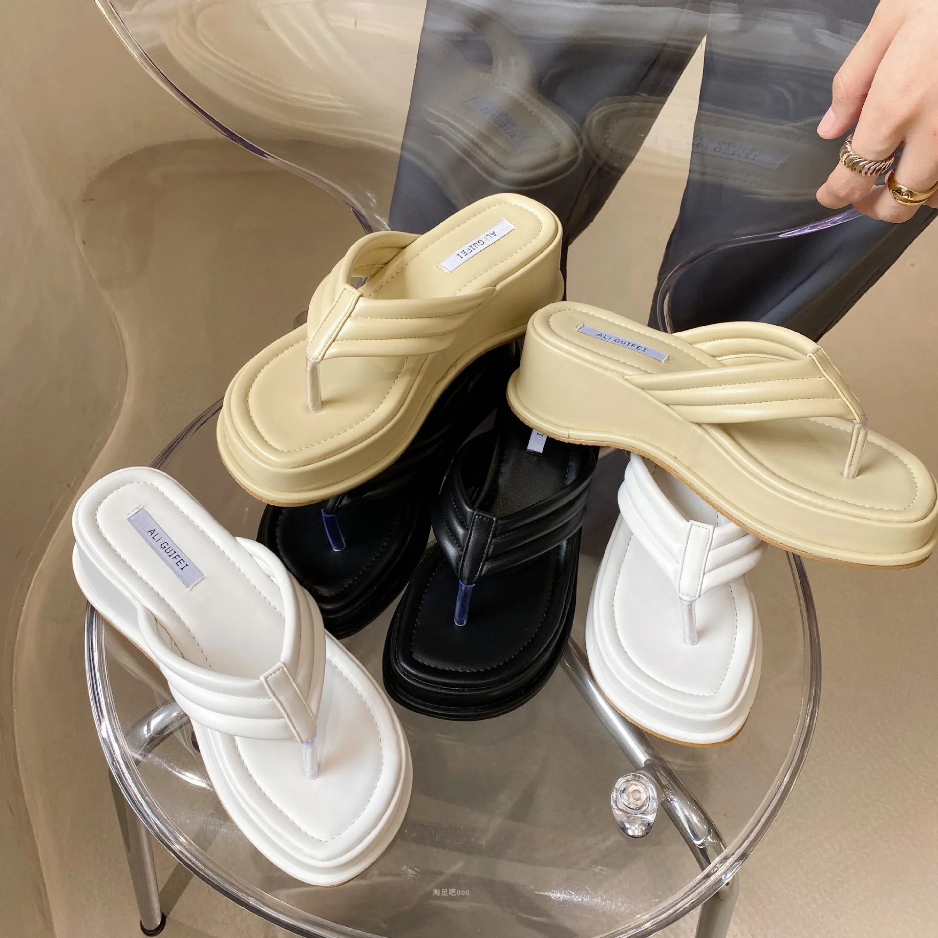 

5cm New Fashion Slippers Wedges Heels Female Flip Flops Slides Outside Beach Women Shoes 38 39