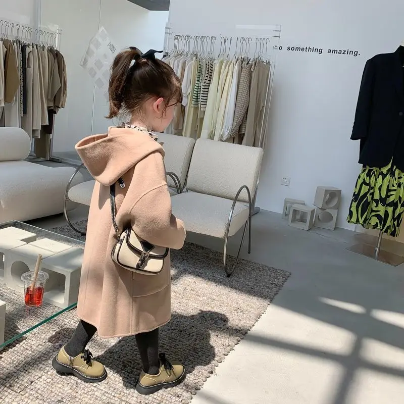 Girls' Coat 2022 Autumn and Winter New Children's Hoodie Fashionable Coat Baby Mid-Length Woolen Coat