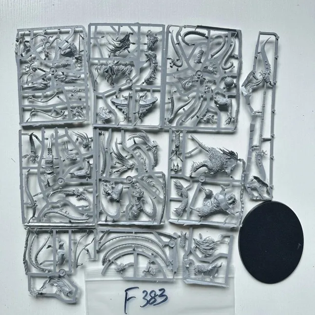 

Scavengers. Calamity Lords. Resin Model Kit Unpainted F383 Board Game Wargames Garage Kits