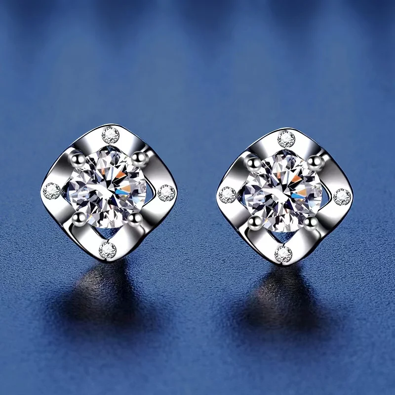 

S925 Silver Flower Moissanite Stud Earrings Women Jewelry 0.5ct D Color Moissanite Diamond Ear Studs White Gold Plated Pass Test