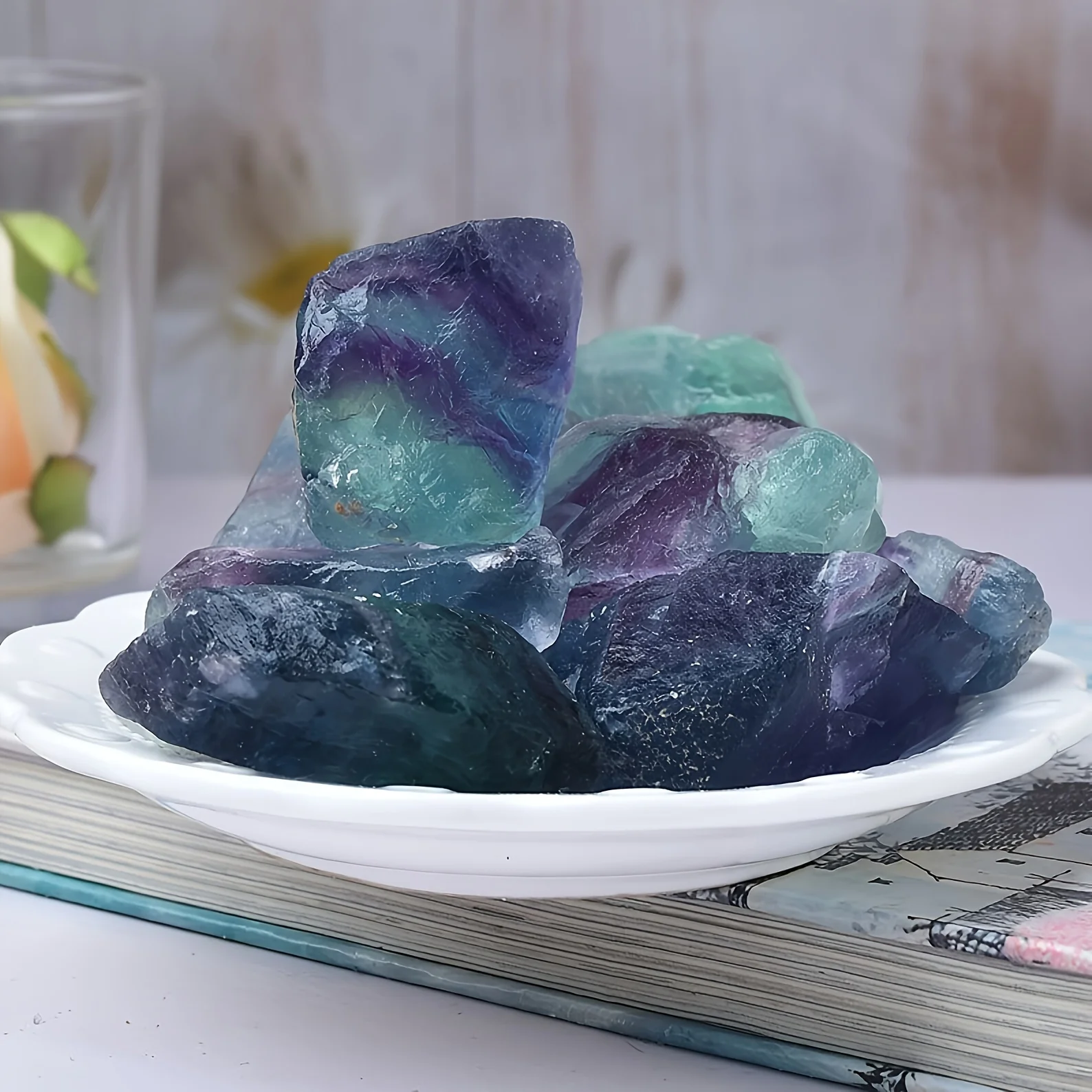

Семицветный флюорит для дома