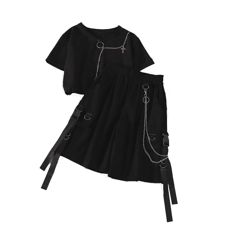

2022 New Streetwear Women Summer Chain 2 Piece Set Short-Sleeved+Shorts Rivet Ribbon T Shirt With Shorts Two Piece Suit T-shirt
