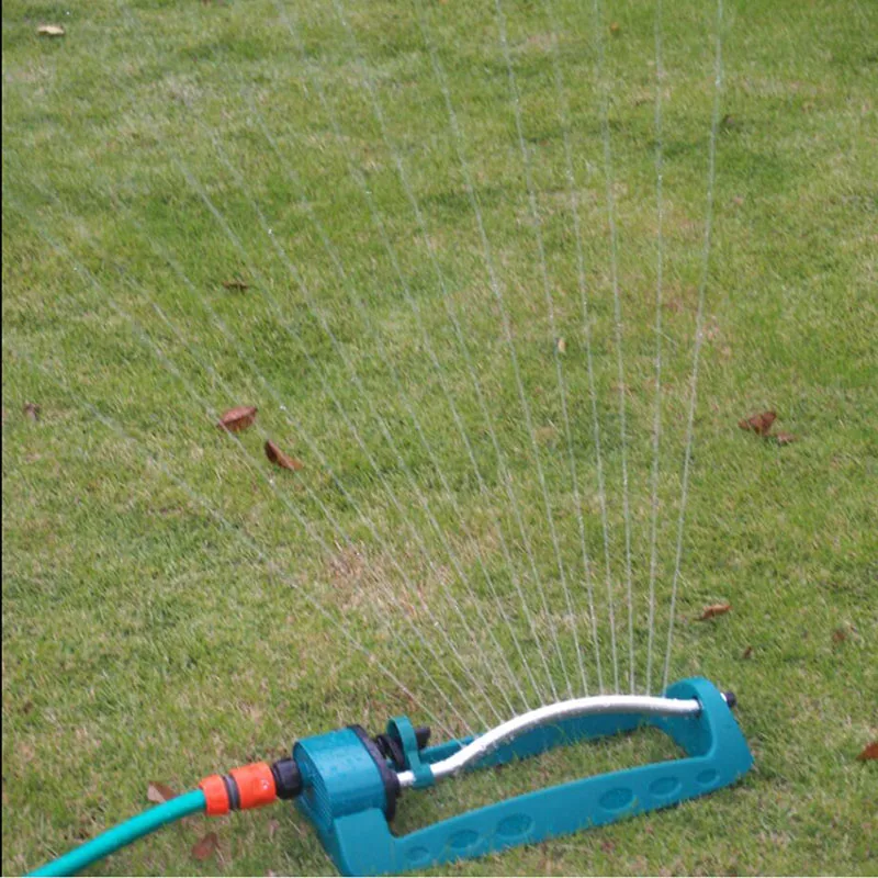 

Creative 15 Holes Adjustable Alloy Watering Sprinkler Sprayer Oscillating Oscillator Automatic Water Sprinklers Lawn Irrigation