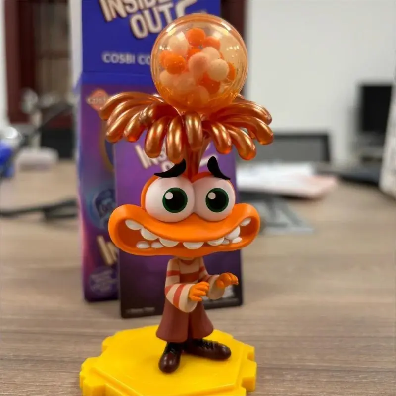 Disney Figurka Pixar Inside Out 2 Tajemnicze pudełko Joy Sadness Anger Disgust Cosbi Blind Box Model kolekcjonerski Lalki Zabawka Prezent urodzinowy