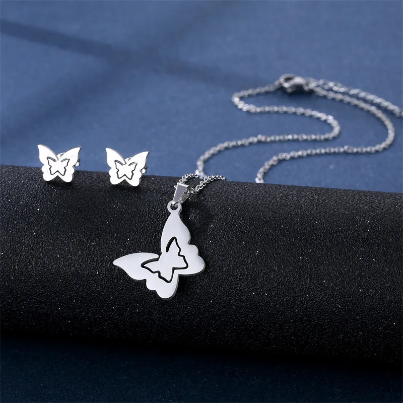 

Stainless steel butterfly necklace earrings set female personality online celebrity ins tide clavicle chain