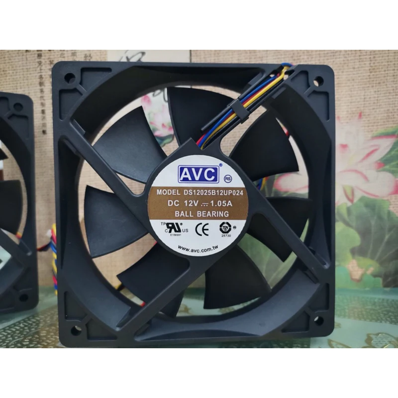 DS12025B12UP024 12025 12 см 12В 1.05A 6 Вт Воздуходувка с большим объемом воздуха разъемом A1 или