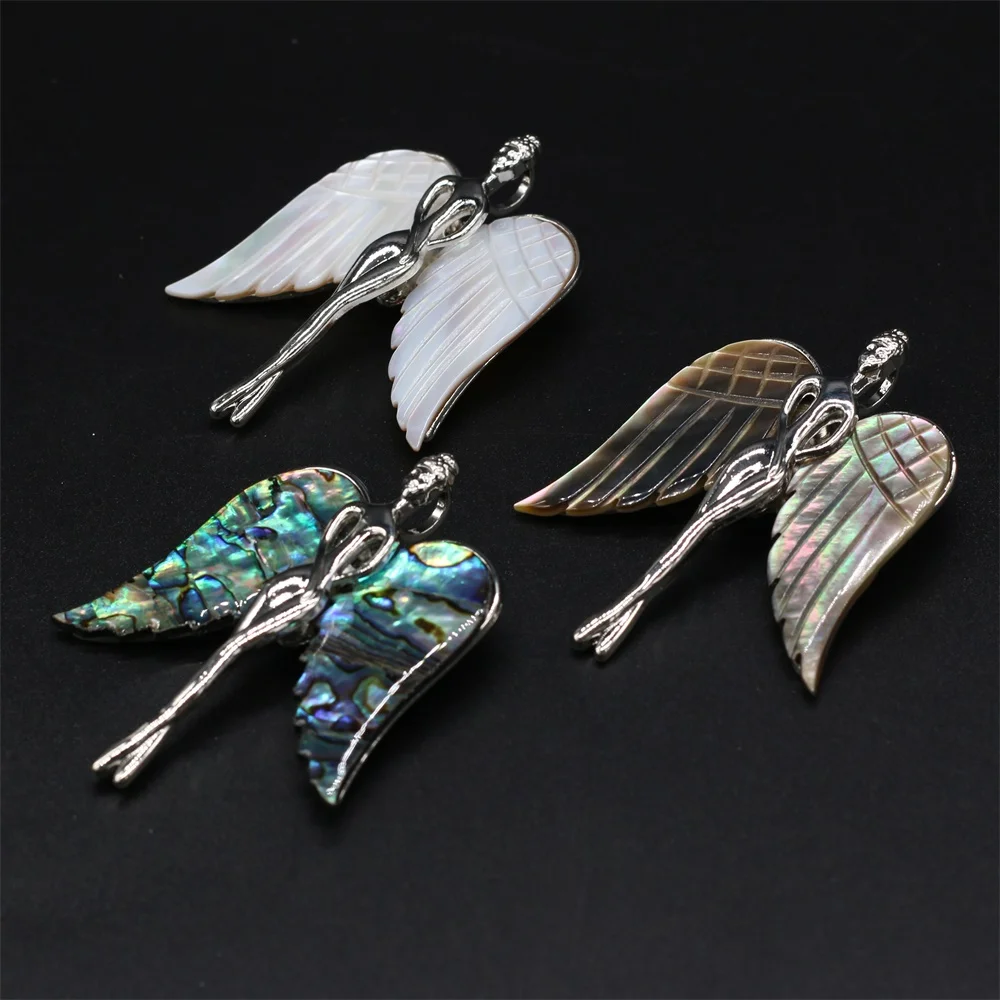 

Natural Abalone Shell Brooches Charms Exquisite Angel Wings Brooch Pendant for Making Women Men Men Jewerly Necklace 45x65mm