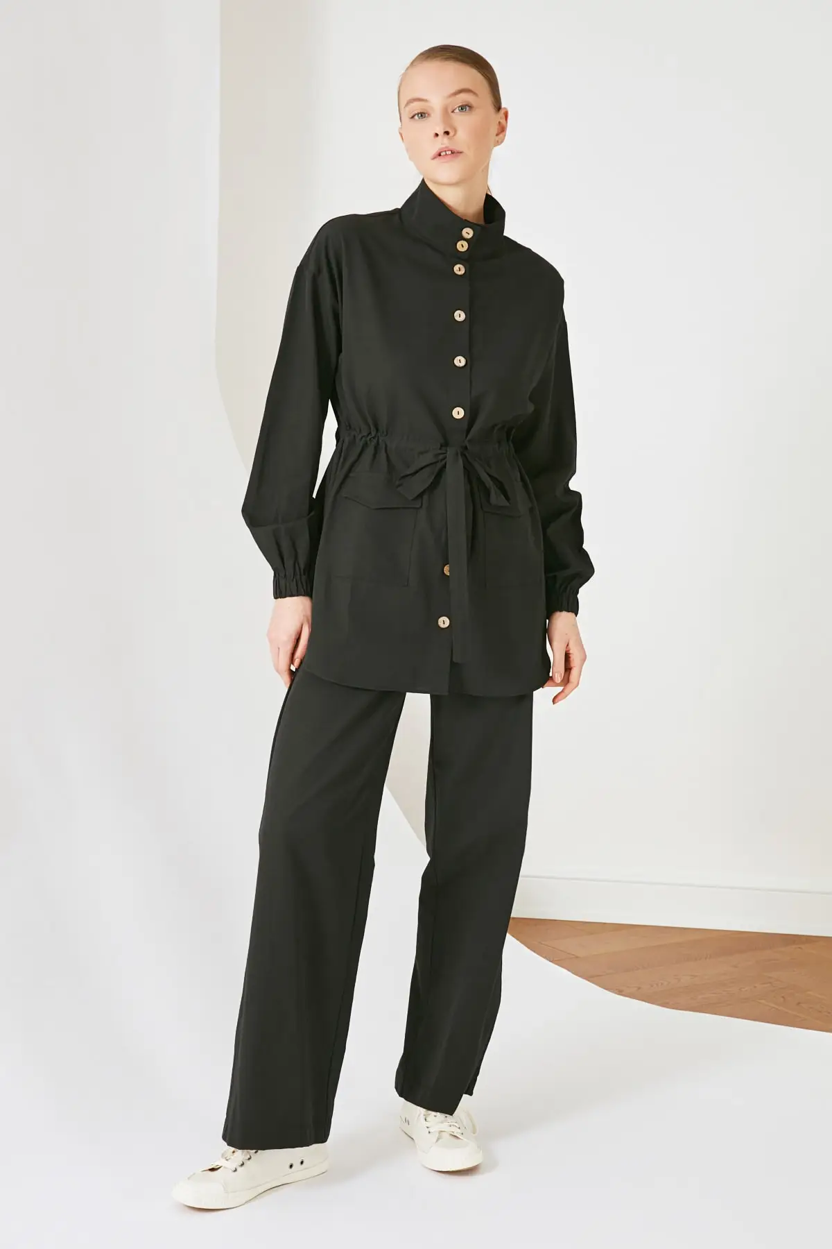 

Black Jacket Pocket Detail Top-Bottom Team Women Muslim Suit