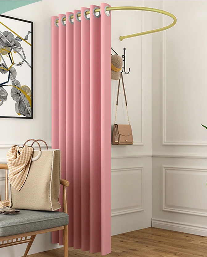 

Clothing store fitting room curtain changing room changing room U-shaped