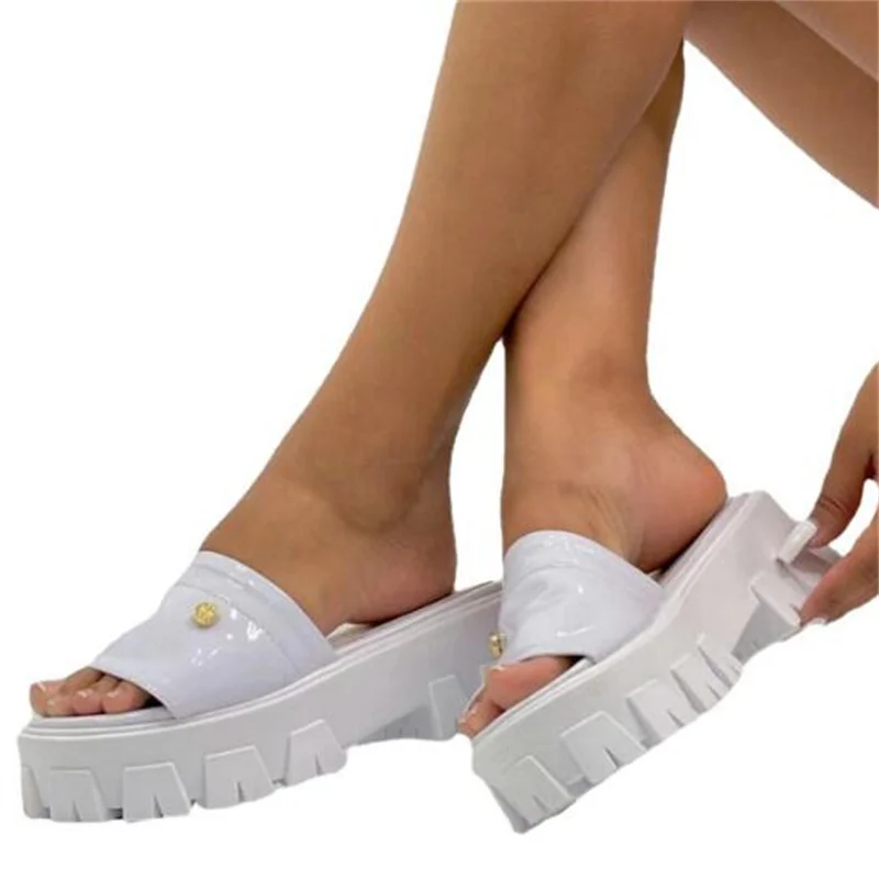 Large thick-soled flip-flops female new broad strap female sandals large solid color casual high-rise sandals female