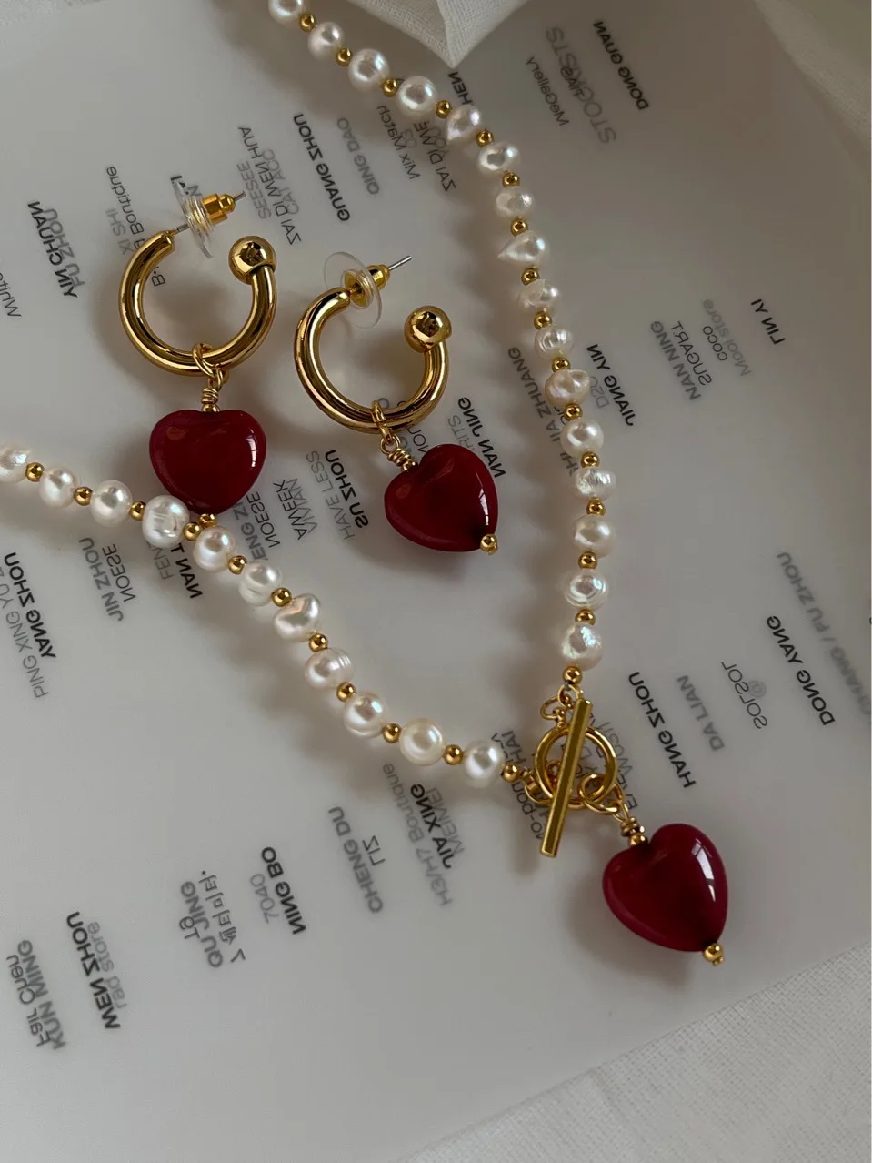 

Ожерелье LONDANY, натуральный пресноводный жемчуг, красный кулон в виде сердца, ожерелье, серьги, подарок на день Святого Валентина, модный