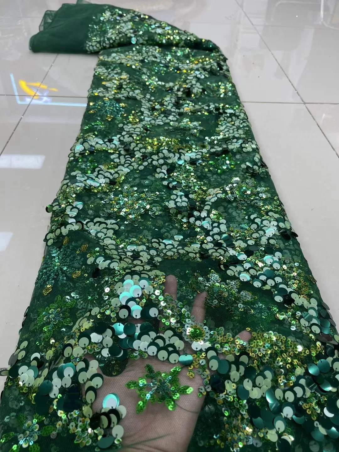 

Luxury High Quality Green Beaded Tulle 5 Yards Lace African Handmade Sequins Lace 2022 Nigeria Woman Bride For Wedding Fabric