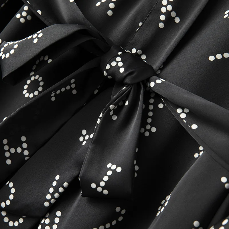 Silk pajamas women's spring, summer and autumn sexy suspenders three-piece set thin three-quarter sleeve loose home clothes