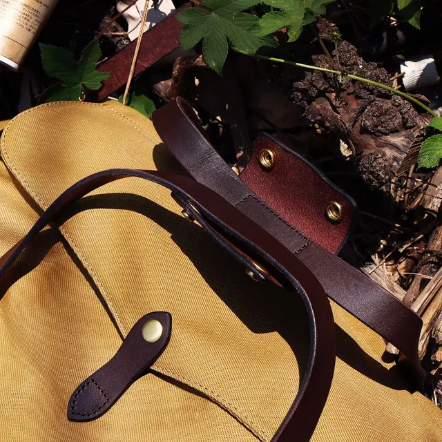 Tailor Brando Saddle Leather Shoulder Strap & 22OZ Waterproof Canvas Size 50*33*20cm American Retro 70325 Medium Rravel Handbag 4