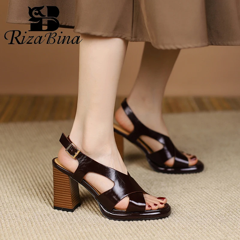 

Босоножки женские из натуральной коровьей кожи на квадратном каблуке с открытым носком