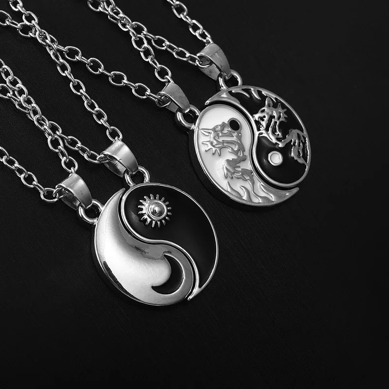 

Hot Selling Personalized Classic Black White Taiji Bagua Dragon Totem Couple Pendant Fashionable Necklace Wholesale NC22Y0417