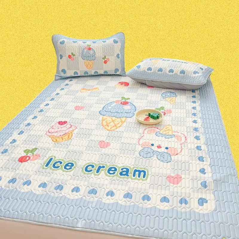 

Cute Style Latex Mat Three-Piece Set - The Ultimate Breathable Comfort for Your Home