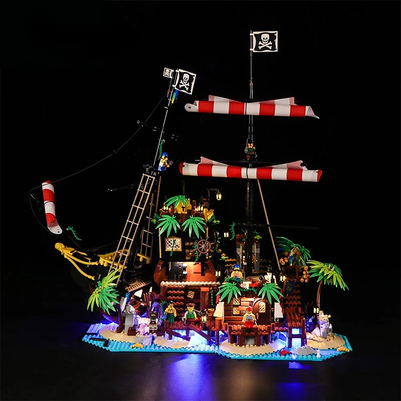 

LED Light For 21322 Pirates of Barracuda Bay Building Blocks Lighting Toys Only Lamp+Battery Box(Not ​Include The Model)