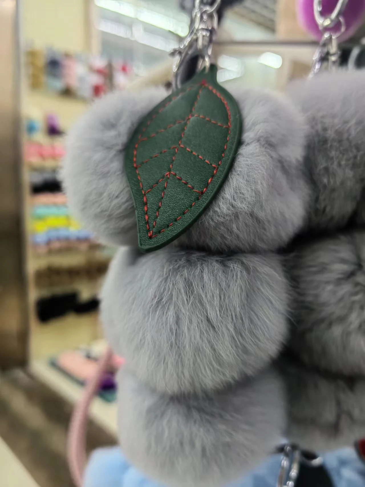 keychain,Real Rex Rabbit Fur Grass Bag Pendant Net Red Plush Ball Car Keychain Pendant Accessories