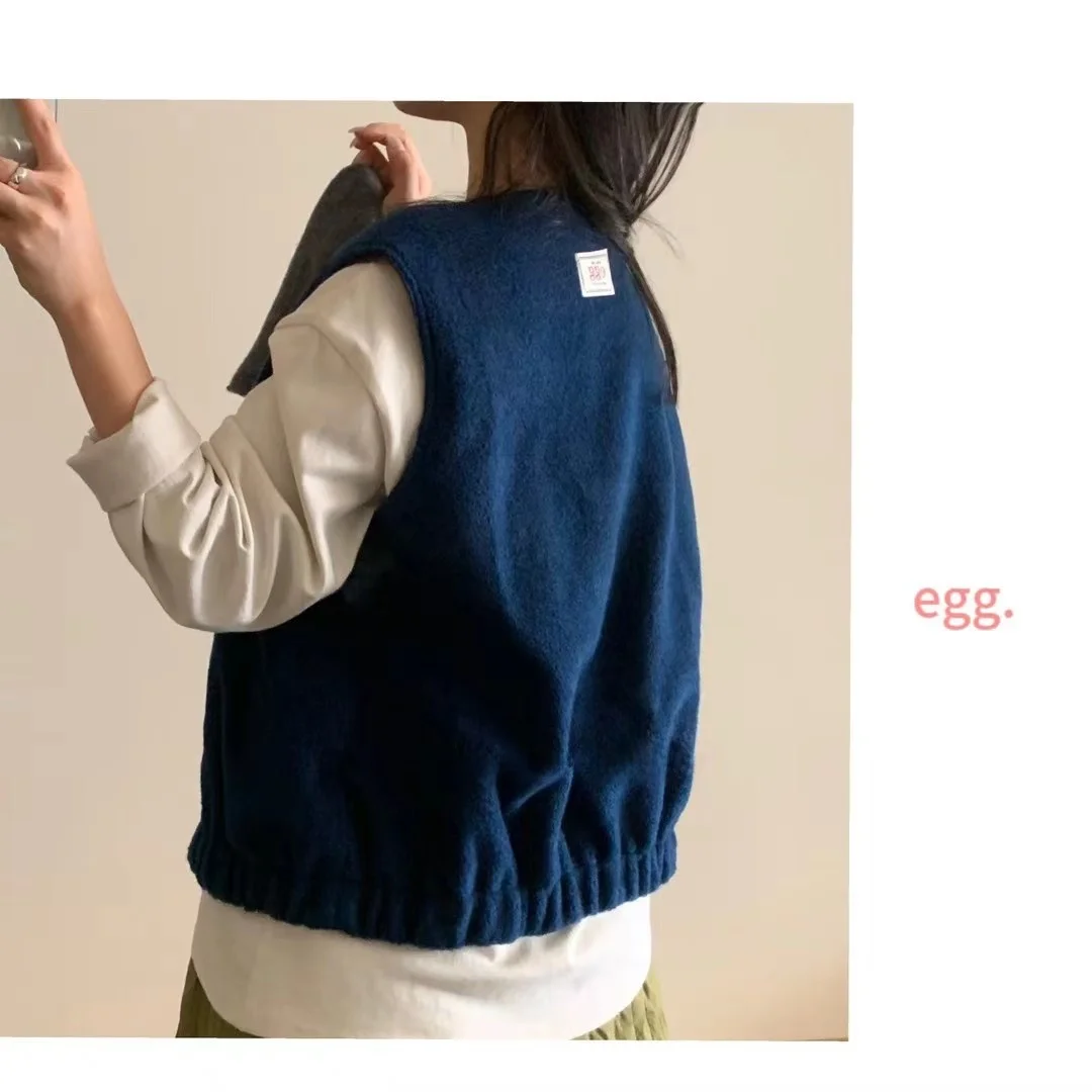 Яйцо. Двусторонняя одежда Два лица с различными материалами и цветами Теплая