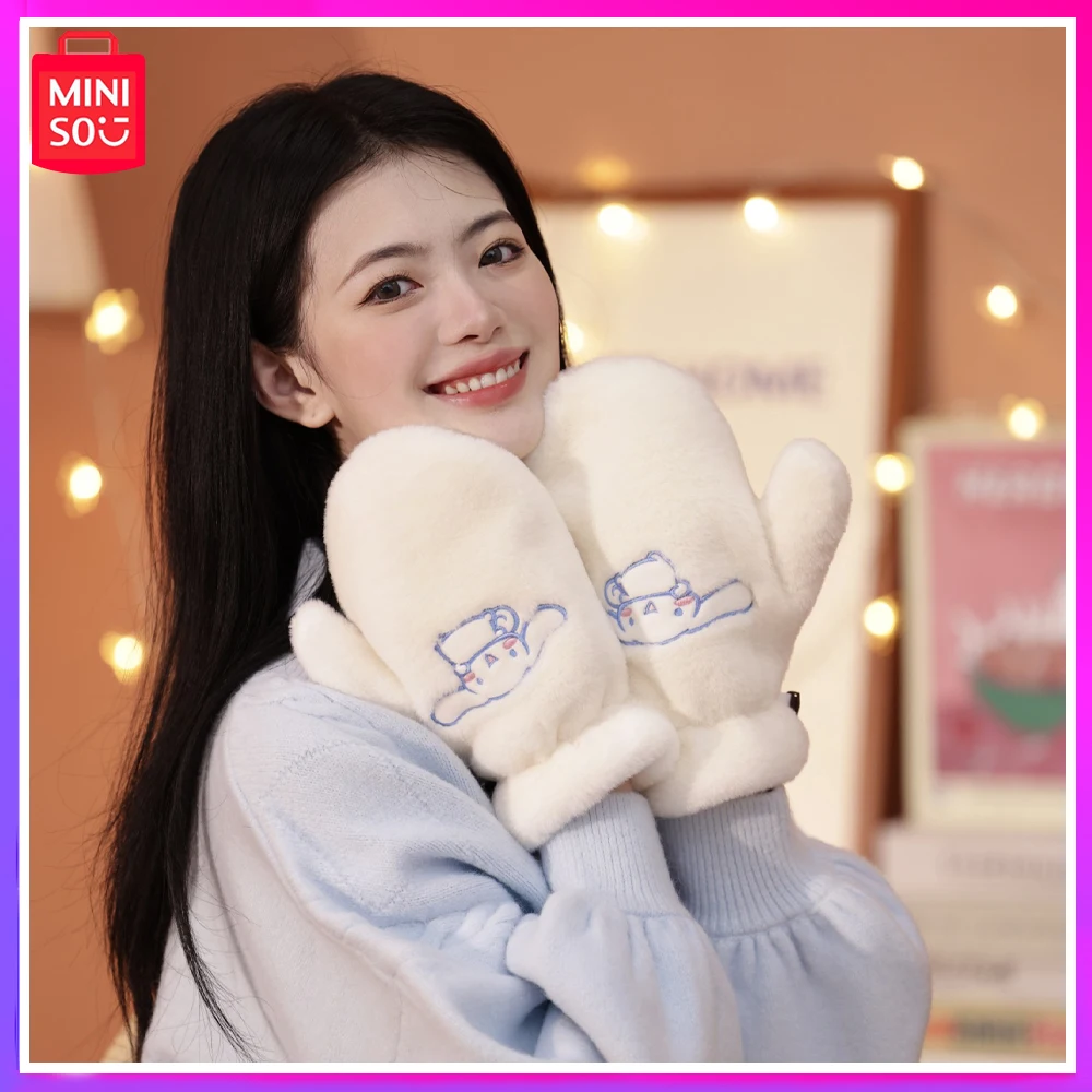 

Miniso Sanrio Winter Riding Warm and Fluffy Student Women Plush Laurel Dog Hellokitty Bag Finger Gloves Christmas Gift Soft