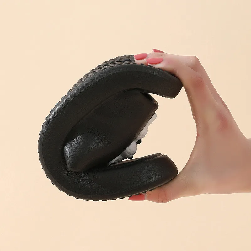 Soft EVA Indoor Slippers Women Men Non-Slip Bathroom Home Flip-Flops Thick Platform Cloud Sandals Summer Beach Shoes