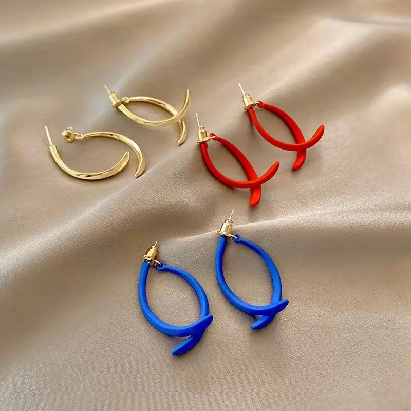 

2022 New Fashion Earrings Color Spray Paint Front and Rear Cross Earrings Hit Color Girl Earrings for Women 2020 Korean Fashion