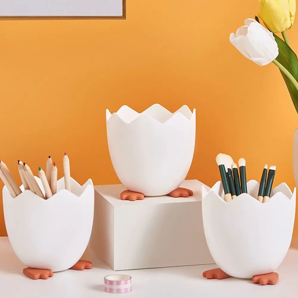 

Подставка для ручек белая яичная форма