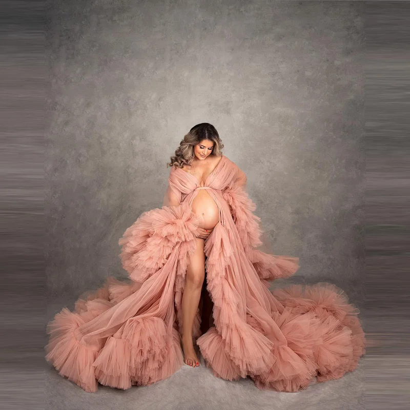 

Dusty Pink Puffy Ruffled Maternity Tulle Robes Custom Made Long Sleeves Big Rulffles Pregnancy Photo Shoot Dresses Lush Mesh Dre