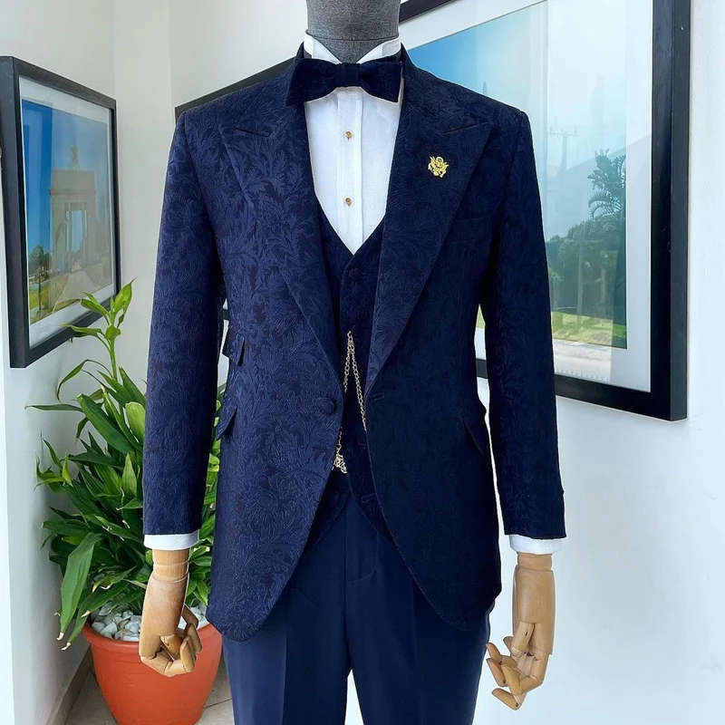

Floral Jacquard Tuxedo Suits for Men Wedding 2023 Slim Fit Peak Lapel Custom 3 Piece (Blazer + Vest + Pants)