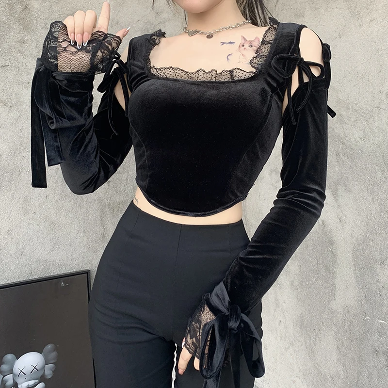 

AIIOU Sexy Lace Hollow Out Black T Shirt Women Gothic Lace Patchwork Long Sleeve Crop Top Aesthetic Bodycon Spring Autumn Top