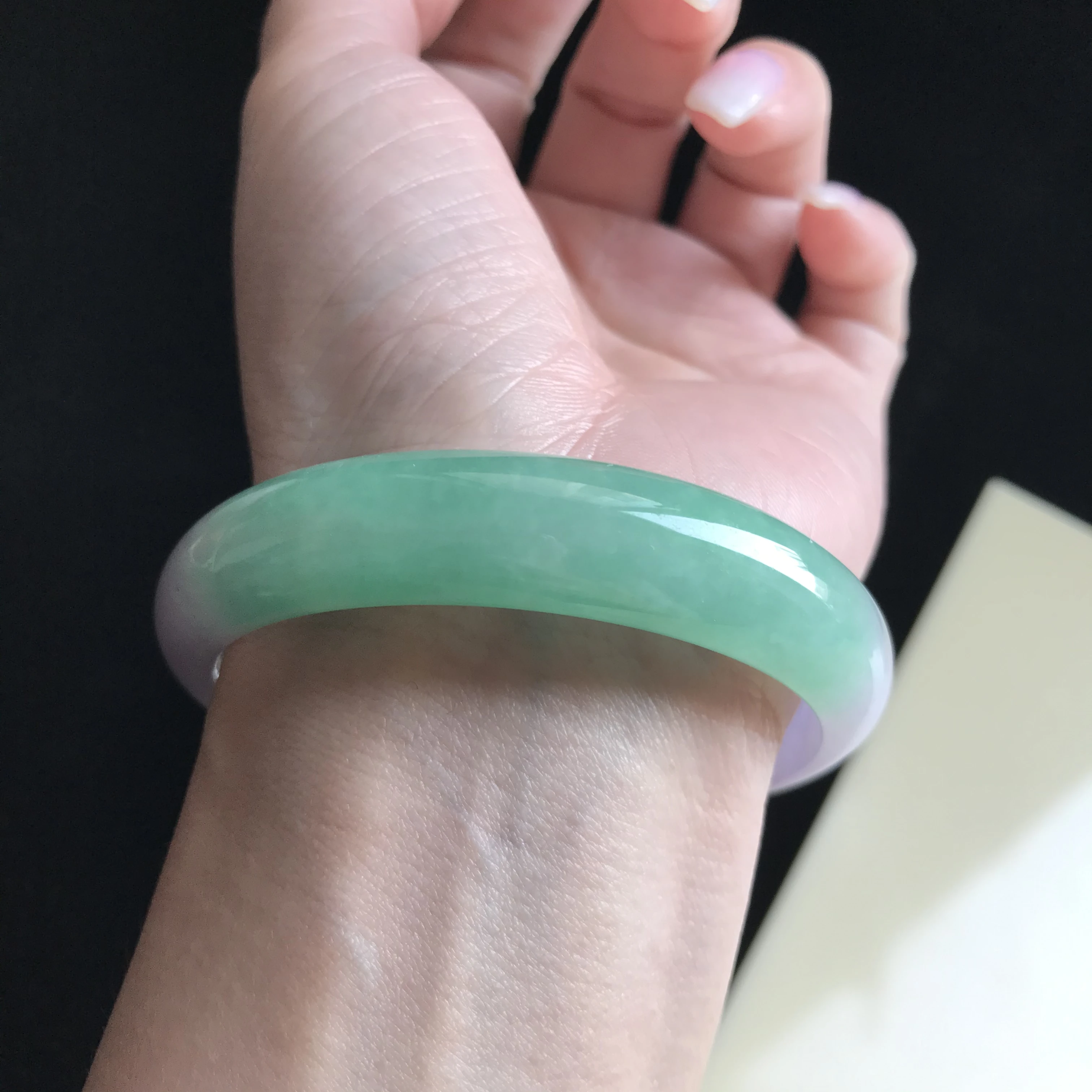 

Burma 100%Genuine High-end Jadeite Bracelet Jewelry Jade Bangles For Women 58mm (With Certificate)