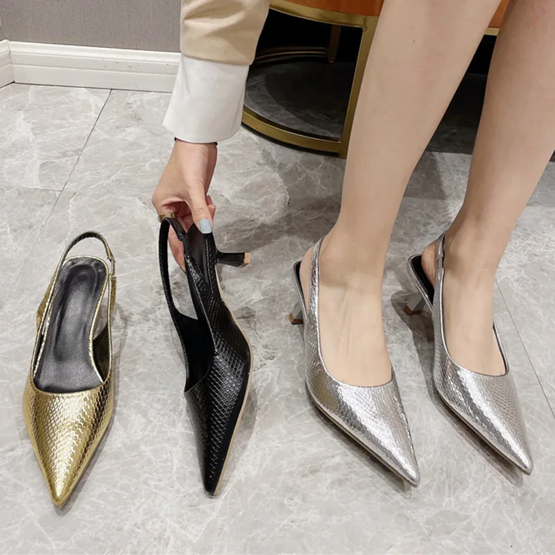 

2023 Spring Womens Sandal Pumps 5cm Heels Lady Fashion Snake Print Black Slingback Back Strap Golden Party Wedding Shoes Mules