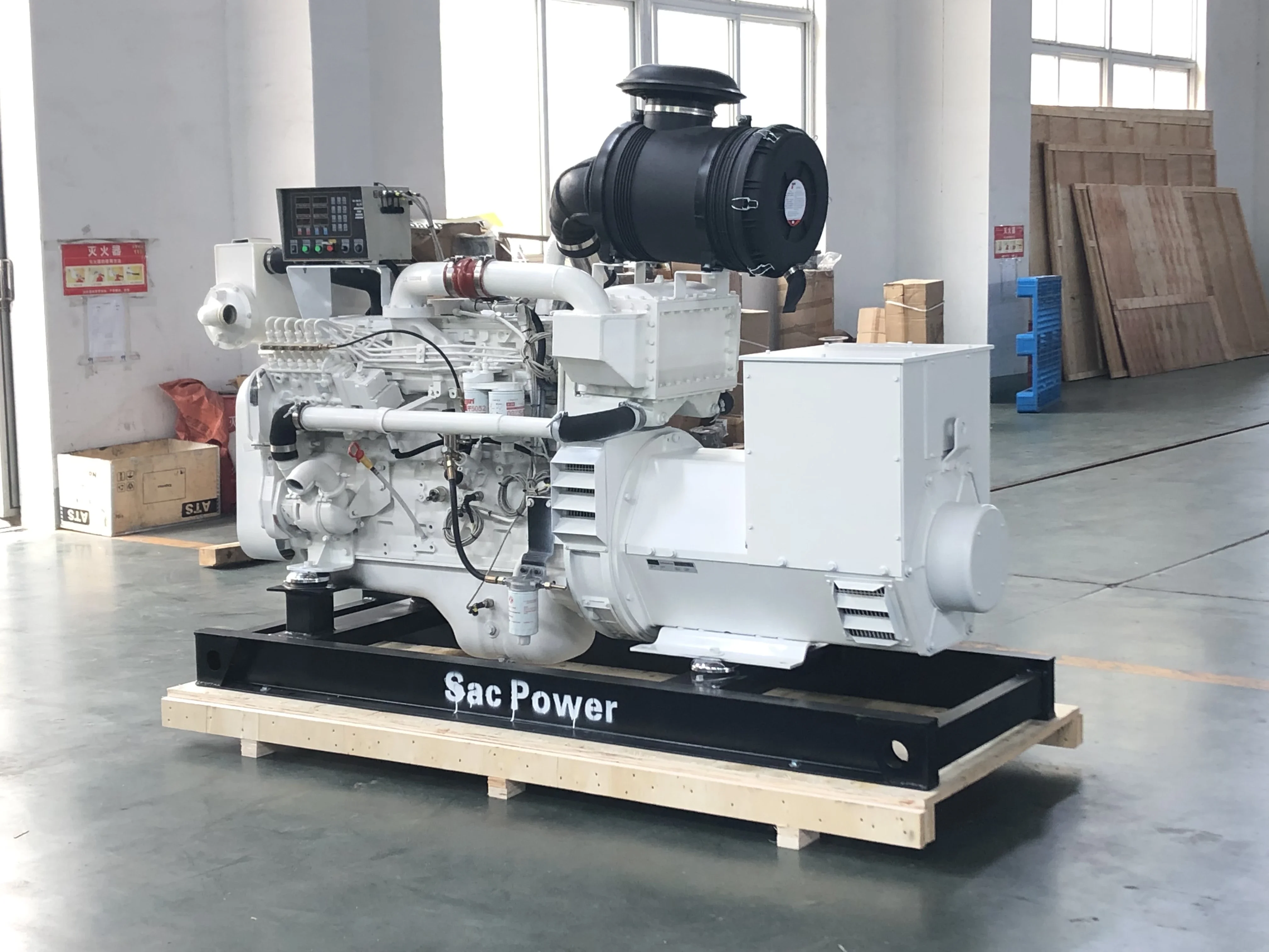 Cummins 6LTAA8.9-GM200 Лодочный генератор 200 кВт 1500 об/мин Корабельный с турбонаддувом и