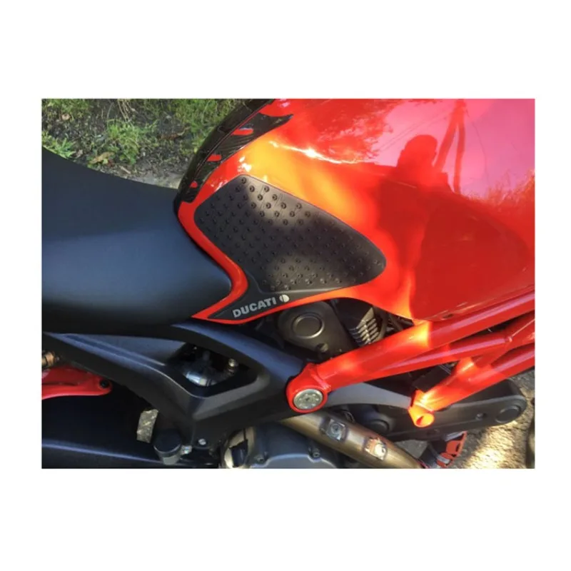 Фото Мотоциклетная противоскользящая наклейка для DUCATI, тяговая накладка на бак, боковая наколенница, защита Monster 696 796 1100 2010 2011 2012 2013-2016 №4