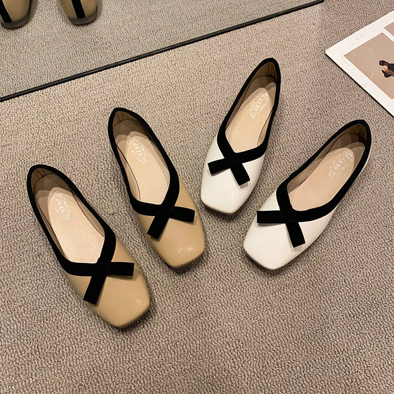 

Кроссовки женские с квадратным носком, повседневная обувь, однотонные базовые, на шнуровке, с розами, для отдыха, лето 2022