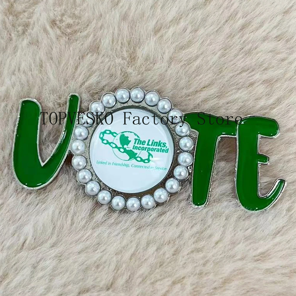 Зеленый значок LINKS с логотипом VOTE брошь жемчугом