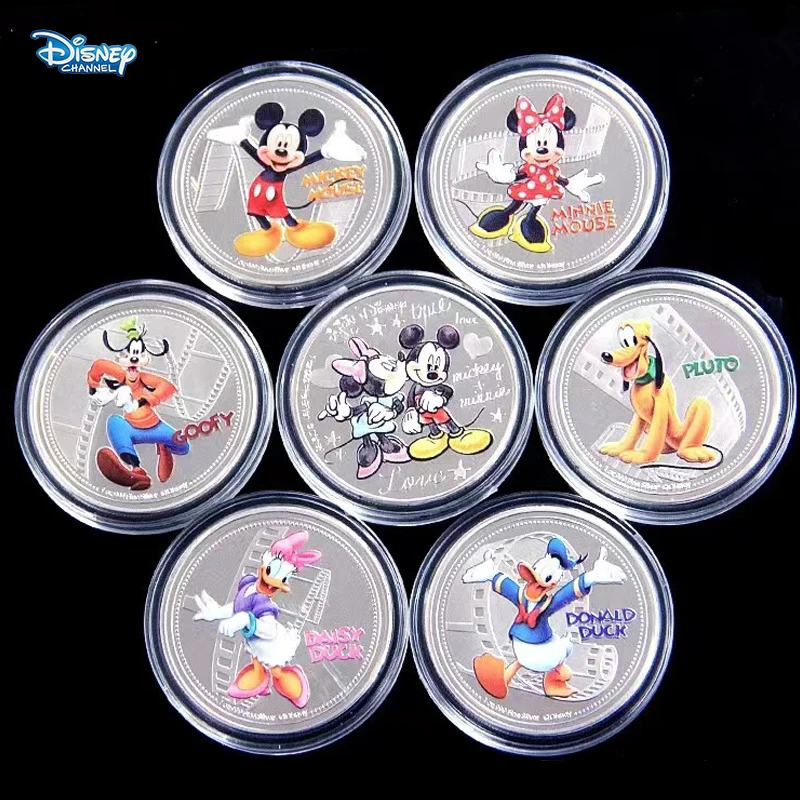 

Памятная монета Disney Микки Маус