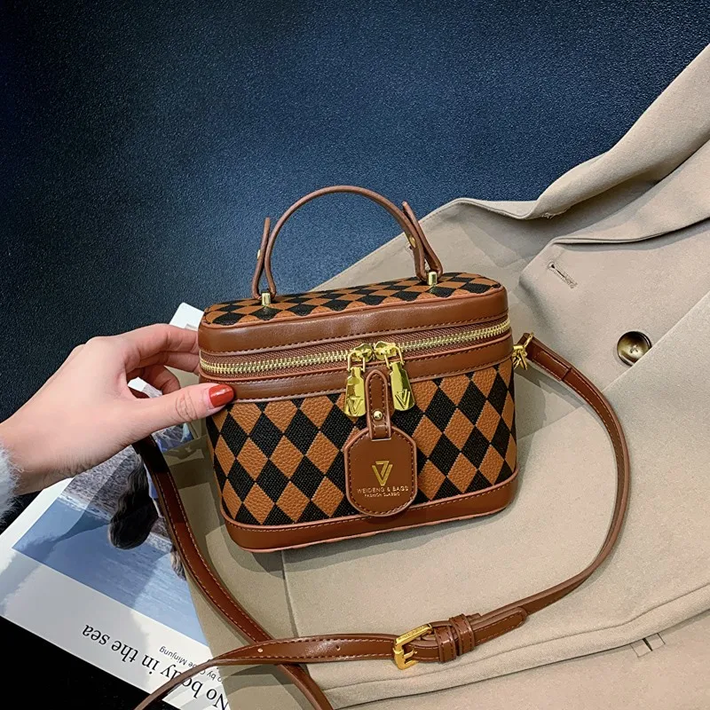 2023 New Fashion Ladies Retro Patchwork Messenger Bag Fashion High Quality Panelled Bucket Bag PU Canvas Shoulder Bag Handbags