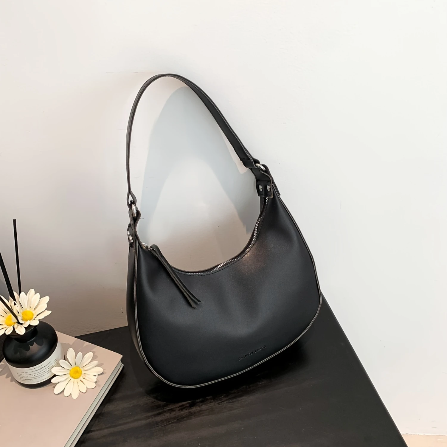 Сумка Хобо Женская однотонная универсальная сумка-полумесяц для подмышек