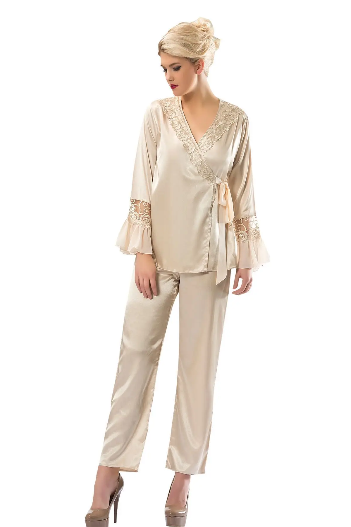 

Satin Dowries Pajamas set women home clothing double breasted lace detail long sleeve plus size two piece set